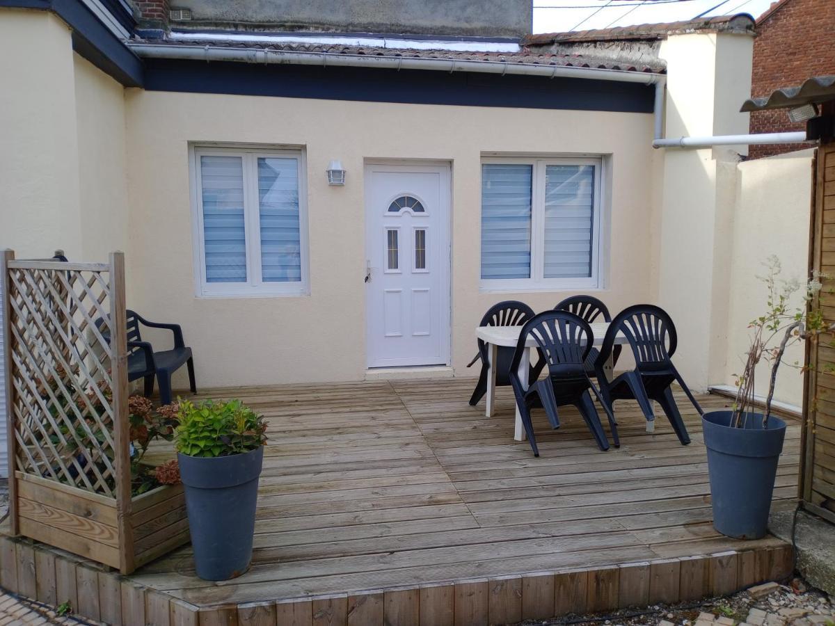 Chambre Studio Calais Extérieur photo